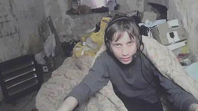 Snapshot of makarov1993 chatting on April 18, 2026, 5:26 pm makarov1993 online show from April 18, 2026, 5:26 pm