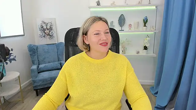 Snapshot of NinaStarle chatting on October 8, 2025, 4:36 am NinaStarle online show from October 8, 2025, 4:36 am