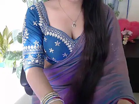 Snapshot of anika_bold chatting on October 16, 2025, 3:26 am anika bold online show from October 16, 2025, 3:26 am