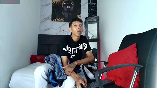 Snapshot of afrodita_n_ares chatting on November 10, 2025, 8:25 pm afrodita n ares online show from November 10, 2025, 8:25 pm