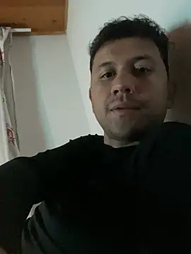 Michaell Spinelly online show from April 17, 2026, 11:40 pm