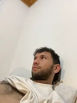 Michaell Spinelly online show from September 25, 2025, 3:23 am