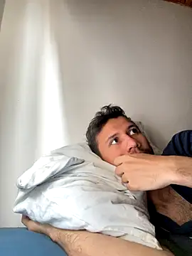 Michaell Spinelly online show from September 23, 2025, 4:03 pm