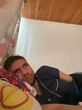 Snapshot of Michaell_Spinelly chatting on February 13, 2026, 2:28 pm Michaell Spinelly online show from February 13, 2026, 2:28 pm