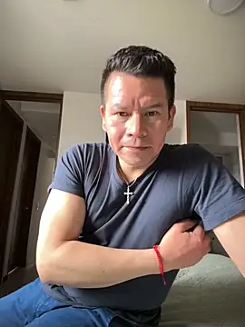 Manu0586 online show from October 5, 2025, 3:14 pm