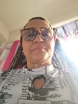 Cailinmilf online show from October 13, 2025, 10:10 pm