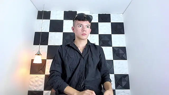 AndyFame1 online show from November 12, 2025, 6:56 pm