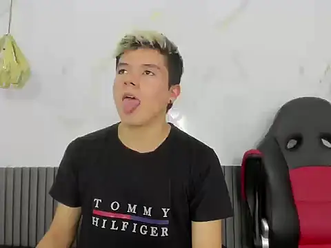 Snapshot of AndyFame1 chatting on February 28, 2026, 5:56 pm AndyFame1 online show from February 28, 2026, 5:56 pm