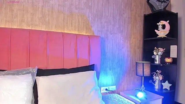 Kendra kobein online show from April 16, 2026, 7:47 pm