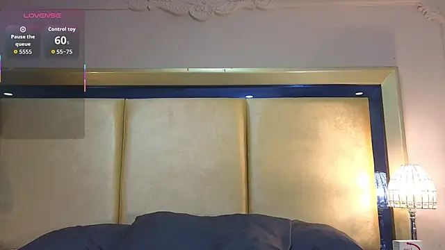 Snapshot of CharlesBrown_ chatting on November 27, 2025, 2:39 pm CharlesBrown online show from November 27, 2025, 2:39 pm