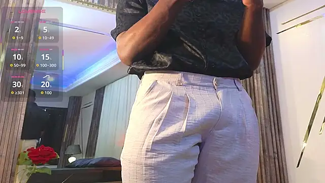 Snapshot of CharlesBrown_ chatting on November 15, 2025, 12:31 pm CharlesBrown online show from November 15, 2025, 12:31 pm