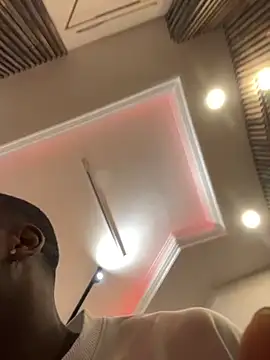 Snapshot of CharlesBrown_ chatting on November 10, 2025, 11:26 am CharlesBrown online show from November 10, 2025, 11:26 am