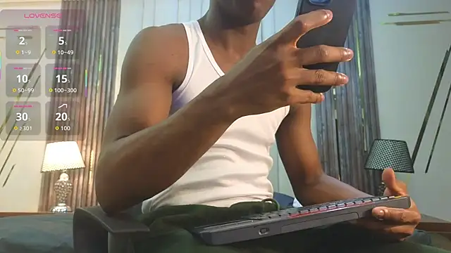 Snapshot of CharlesBrown_ chatting on October 31, 2025, 12:02 pm CharlesBrown online show from October 31, 2025, 12:02 pm