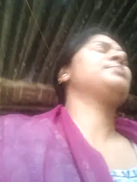 Snapshot of couple_71 chatting on June 3, 2026, 3:51 am couple 71 online show from June 3, 2026, 3:51 am