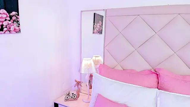 LilBoonew online show from November 21, 2025, 12:48 pm