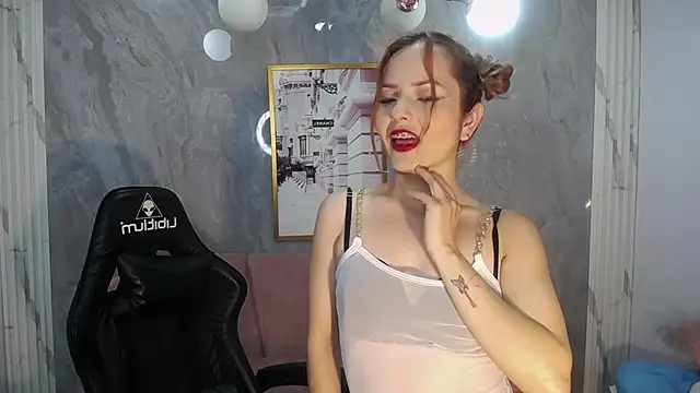 mady0619 ch online show from November 18, 2025, 11:02 am