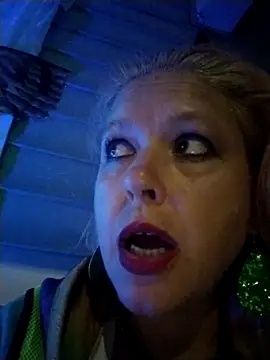 Snapshot of anonymity_awaits@xh chatting on September 28, 2025, 3:57 am anonymity awaitsxh online show from September 28, 2025, 3:57 am