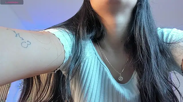 Snapshot of freyja_sweet_ chatting on October 13, 2025, 12:07 pm freyja sweet  online show from October 13, 2025, 12:07 pm