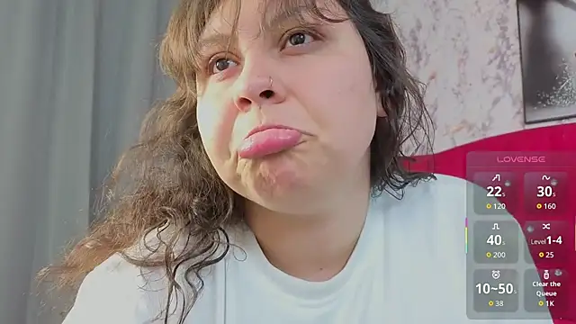 Snapshot of Larissa_Antonella chatting on November 10, 2025, 3:33 am Larissa Antonella online show from November 10, 2025, 3:33 am