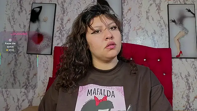 Snapshot of Larissa_Antonella chatting on November 15, 2025, 3:43 am Larissa Antonella online show from November 15, 2025, 3:43 am