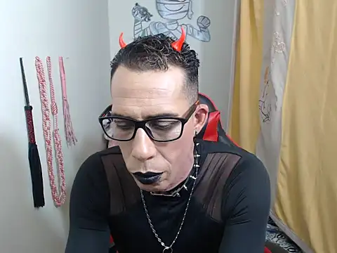 Snapshot of afrodit_25 chatting on October 29, 2025, 6:12 am afrodit 25 online show from October 29, 2025, 6:12 am