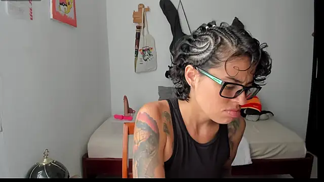 Snapshot of natt_op chatting on July 19, 2026, 5:53 pm natt op online show from July 19, 2026, 5:53 pm