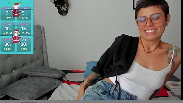 Snapshot of natt_op chatting on November 28, 2025, 8:53 pm natt op online show from November 28, 2025, 8:53 pm