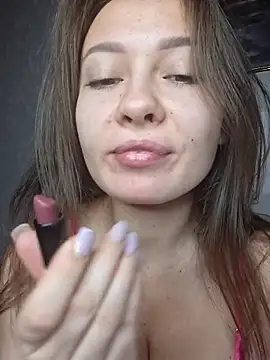 Olivia OliV online show from October 24, 2025, 12:42 am