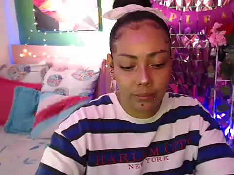 katherinnyazz online show from November 13, 2025, 12:09 pm