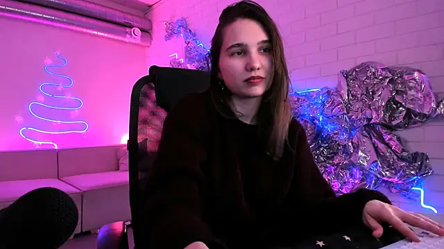 Snapshot of TessaMill chatting on January 31, 2026, 7:12 pm TessaMill online show from January 31, 2026, 7:12 pm