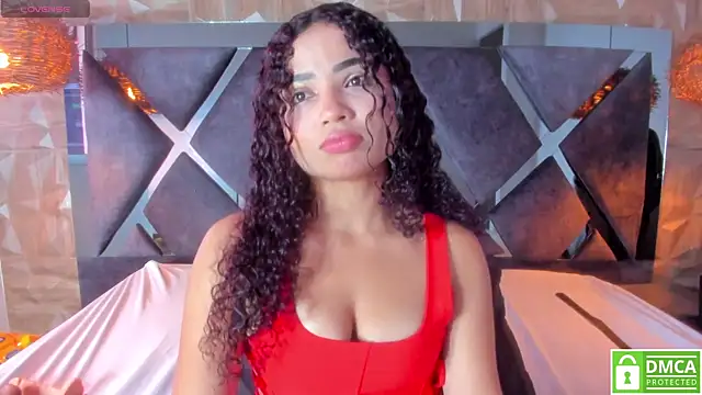 Snapshot of Michell_evans chatting on October 18, 2025, 11:45 am Michell evans online show from October 18, 2025, 11:45 am