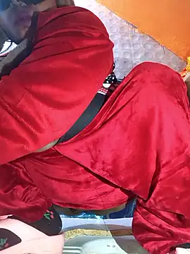 Dassing strip couple online show from January 10, 2026, 11:05 am