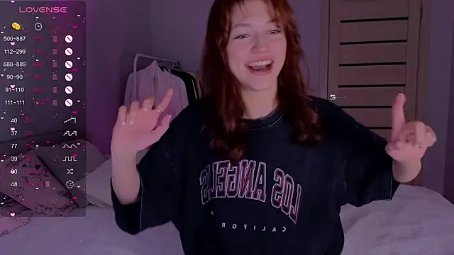 Snapshot of _Elen_Lilith_ chatting on May 4, 2026, 7:39 pm Elen Lilith online show from May 4, 2026, 7:39 pm