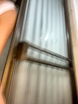 Snapshot of oh_nina chatting on October 1, 2025, 7:40 pm oh nina online show from October 1, 2025, 7:40 pm