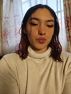 Snapshot of Victoria_Beaumont chatting on June 13, 2026, 10:29 pm Victoria Beaumont online show from June 13, 2026, 10:29 pm
