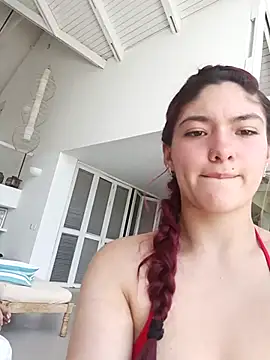 Victoria Beaumont online show from September 14, 2025, 6:19 pm