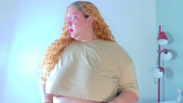 JenaCooper  online show from December 1, 2025, 4:19 pm