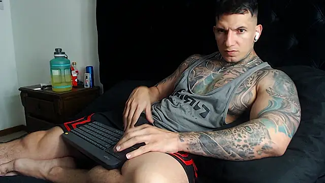 Snapshot of Shane_Clay chatting on March 1, 2026, 7:03 pm Shane Clay online show from March 1, 2026, 7:03 pm