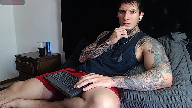 Snapshot of Shane_Clay chatting on February 6, 2026, 6:48 pm Shane Clay online show from February 6, 2026, 6:48 pm