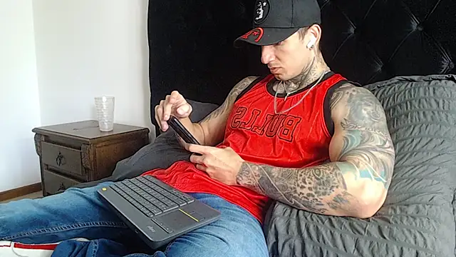 Snapshot of Shane_Clay chatting on January 6, 2026, 6:34 pm Shane Clay online show from January 6, 2026, 6:34 pm