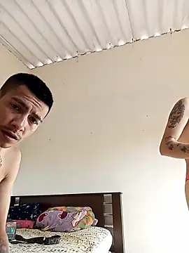 paisita122 online show from September 21, 2025, 8:58 pm