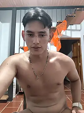 Hiroshi Shen online show from November 3, 2025, 12:05 am