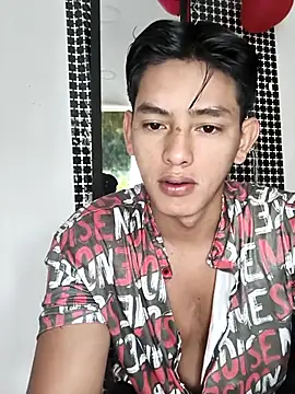 Hiroshi Shen online show from October 13, 2025, 12:29 pm