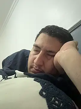 Snapshot of fanalistfinan chatting on November 8, 2025, 6:28 am fanalistfinan online show from November 8, 2025, 6:28 am