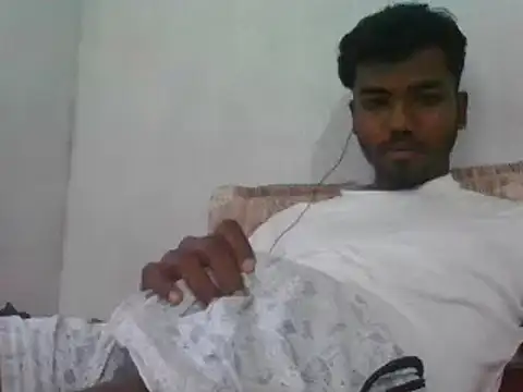 Snapshot of young_dickkk chatting on January 8, 2026, 11:27 am young dickkk online show from January 8, 2026, 11:27 am