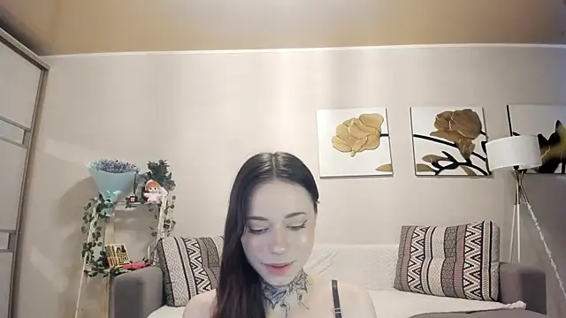 Passionate Isabella online show from September 9, 2025, 3:05 am