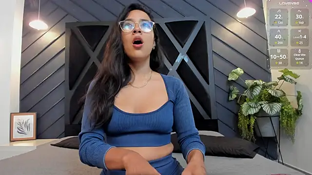 Snapshot of zoe_martins_ chatting on September 26, 2025, 5:20 pm zoe martins online show from September 26, 2025, 5:20 pm