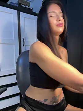 Snapshot of chicachocolate01 chatting on December 14, 2025, 7:08 pm chicachocolate01 online show from December 14, 2025, 7:08 pm