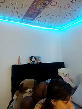 Snapshot of queemking chatting on February 15, 2026, 9:25 pm queemking online show from February 15, 2026, 9:25 pm