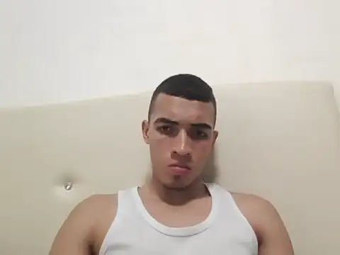 Sebas 0332 online show from September 27, 2025, 1:23 am